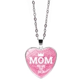 Detalle del colgante de corazón plateado con grabado Mom You Are The Queen en rosa - Estilo De Letra MOM Con Corona (JY9572-8)