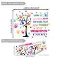 Adesivi murali albero con impronte colorate e frasi motivanti per cameretta bimbi - 30cmx90cm(M13550)