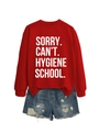 Rotes Sweatshirt mit Hygiene School Aufdruck und Distressed-Denim-Shorts im Set - S / Rot (Weiße Schrift)