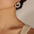 Pendientes de aro retorcidos en plata brillante de estilo francés en modelo - Aprox. 3.0x2.9cm / Acero Grande
