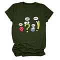 Gros plan sur les motifs de dessins animés et texte sur t-shirt vert foncé col rond - S / Hauts / Vert Militaire