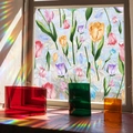 Pellicola per vetri con tulipani arcobaleno e trama 3D per effetti di rifrazione solare - XC2004 (40*200cm)