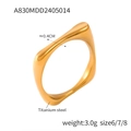 Anillo de onda irregular en acero de titanio chapado en oro 18k, ancho 0,4 cm - US 7 / Estilo Cuadrado de Ondas Irregulares (A830-Color Dorado)