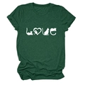 Détail de la manche à revers et de l'imprimé chat love sur le t-shirt en coton vert - S / Haut / Vert Vintage (Police Blanche)