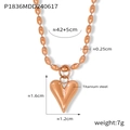 Roségoldene Herz-Halskette aus Titanstahl mit Maßen und Details zur feinen Perlenkette - Roségold