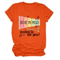 Détail d'un t-shirt orange à col rond avec imprimé de xylophone coloré et gamme musicale - S / Orange