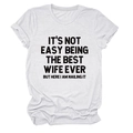 Gros plan sur le slogan humoristique imprimé sur le t-shirt blanc en coton - Blanc (Texte Noir)