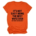 Détail du slogan imprimé sur le t-shirt en coton orange avec un col rond de qualité - Orange (Texte Noir)