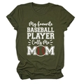 Détail du t-shirt vert armée Baseball Mom avec graphisme blanc créatif et icône de baseball - Vert Armée (Texte Blanc)