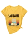 Détail du t-shirt jaune à col en V avec imprimé chat café et ourlet noué stylé - Jaune (Graphique Noir)