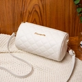 Borsa a tracolla cilindrica bianca con trapuntatura a rombi e logo in metallo oro - Bianco