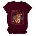 Dettaglio della t-shirt bordeaux con stampa gatto Quest Squad e trama del cotone - Taglia S / Borgogna