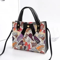 Sac à main beige imprimé baskets avec nœud noir et bandoulière pour femmes - Imprimé Chaussures Noir avec Nœud