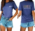 Détails du t-shirt bleu marine pour infirmière avec graphisme léopard sur le dos - S / Hauts / Bleu Rétro