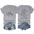 Dettaglio della maglietta grigia con stampa e pantaloncini in denim sfrangiati - Grigio Chiaro (Font Nero)