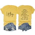 Dettaglio fronte e retro della T-shirt gialla con scritta e degli shorts in denim usurati - Giallo (Testo Nero)