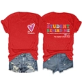 Vue détaillée du dos d'un t-shirt rouge pour enseignant avec motif Student Behind Me - S / Rouge