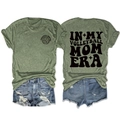 Detailansicht des olivgrünen Volleyball Mom Era T-Shirts und der Jeans-Shorts im Set - Olivgrün