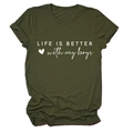 Olivgrünes Damen T-Shirt mit Rundhalsausschnitt und Life is better with my boys Print - S / Armeegrün (Weiße Schrift)