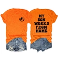 Modieus oranje katoenen T-shirt met MY SON WORKS FROM HOME print en CATCHER MOM logo - S / Tops / Oranje