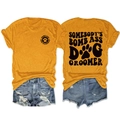 Dettaglio della maglietta gialla dog groomer con stampa e pantaloncini denim - S / Giallo Senape (Carattere Nero)