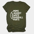 Détail d'un t-shirt en coton vert armée avec slogan blanc MOMS AGAINST WHITE BASEBALL PANTS - Vert Armée (Texte Blanc)