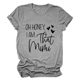 Dettaglio della stampa nera 'OH HONEY' su una t-shirt in cotone grigio morbido casual - S / Grigio Scuro (Font Nero)