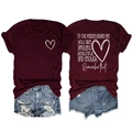 T-shirt rouge avec citation au dos et short en jean style décontracté - Rouge Vin (Graphique Blanc)