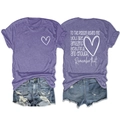 Détail recto-verso d'un t-shirt violet chiné avec impression inspirante au dos - Violet (Graphique Blanc)