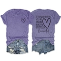 T-shirt violet imprimé cœur avec citation positive et short en jean bleu délavé usé - Violet (Graphique Noir)