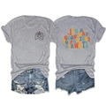 Flach liegendes graues T-Shirt mit Lungen-Grafik und Protect Airways Slogan und Denim-Shorts - Hellgrau (Schwarzer Druck)