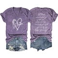 Vue à plat d'un t-shirt violet à col en V avec imprimé cœur et texte inspirant recto-verso - Violet (Police Blanche)