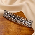 Fermaglio vintage in argento traforato con strass su raso color champagne - Argento Antico