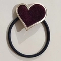 Minimalist elastic hair tie with silver-edged purple velvet heart pendant - Brown
