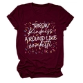Détail du t-shirt bordeaux avec slogan Throw Kindness Around Like Confetti imprimé - S / Bordeaux