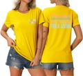 Vues avant et arrière du t-shirt jaune avec imprimé You Don't Scare Me accrocheur - S / Jaune