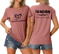 Vue détaillée du t-shirt en coton rose avec imprimé et slogan au dos du vêtement - Or Rose (Graphique Noir)