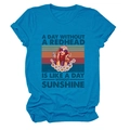 Détail d'un t-shirt bleu vif en coton avec graphisme vintage d'une femme rousse et texte - Bleu lac