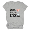 Dettaglio della t-shirt grigia in cotone con grafica cocktail divertente e testo - Grigio chiaro