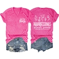 Détails du t-shirt rose pêche col en V avec imprimé floral et short en jean usé - Rouge Rose (Imprimé Blanc)