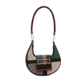 Bolso de hombro media luna con bloques de colores en contraste y hebilla dorada - Verde
