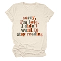 Dettaglio della stampa con scritta su una t-shirt beige in cotone con girocollo - S / Sabbia