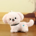 Simpatico ciondolo cucciolo di peluche rosa con collare a borchie e cuore ricamato - 10cm / Rosa
