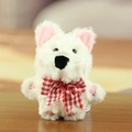 Anhänger Westie Plüschhund mit rot-weiß karierter Schleife und gestickten rosa Pfoten - 14cm / Rot