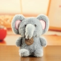 Porte-clés peluche éléphant gris à poils longs avec oreilles roses douces - Gris / 13cm