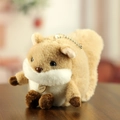 Pluche eekhoorn sleutelhanger in lichtbruin en wit bont met houten handgemaakt label - Bruin