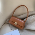 Bolso de hombro rectangular marrón caramelo con hebilla metálica dorada elegante - Marrón Claro