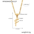 Collier doré avec pendentif lettre F en zircons et chaîne Figaro en acier titane - Lettre F (RP009-F)