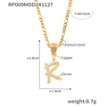 Collier en acier titane doré avec pendentif lettre R cursive et zircons sertis - Lettre R (RP009-R)