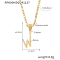 Collier lettre W cursive avec pavé de zircons sur chaîne figaro en acier plaqué or - Lettre W (RP009-W)